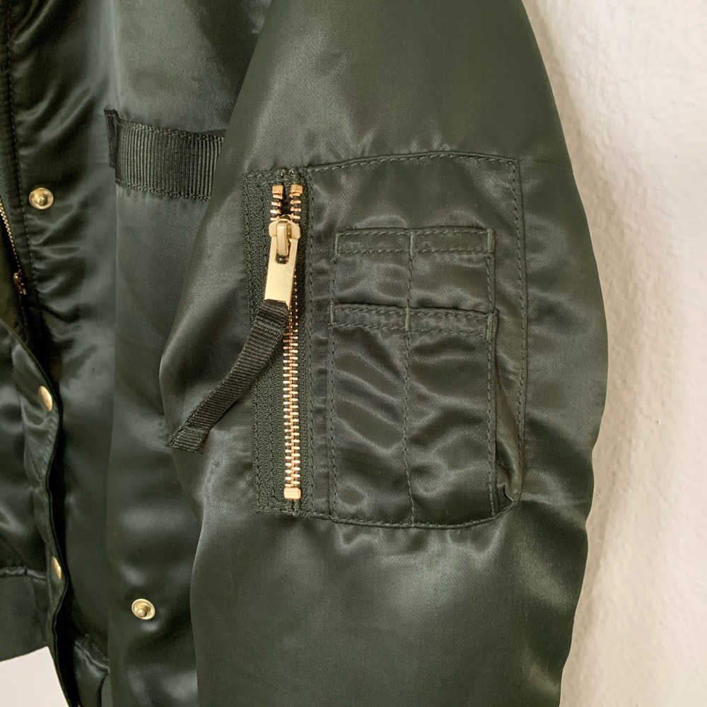 GAP Size SMALL Aviator Bomber Jacket Olive Green with faux fur - Picture 5 of 6